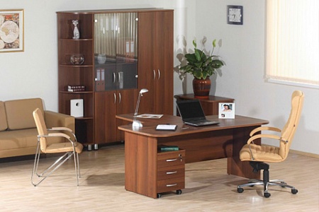 82.01 Стол руководителя 180*90*75